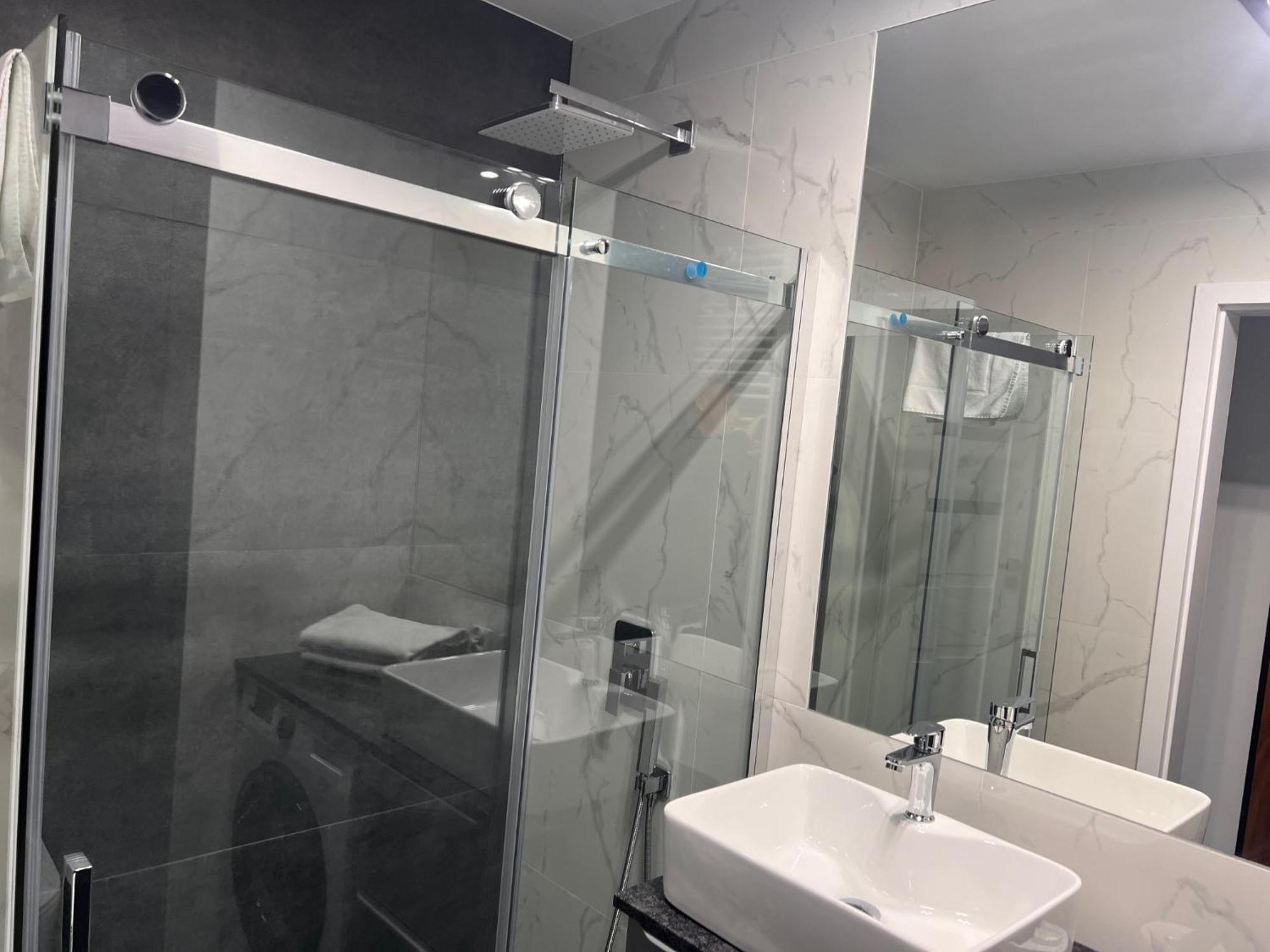 Apartamenty Platinex 1 Cracovia Exterior foto
